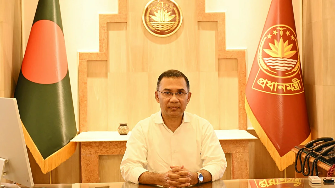 তেজগাঁও কার্যালয়ে প্রথমবার অফিস করলেন প্রধানমন্ত্রী তারেক রহমান