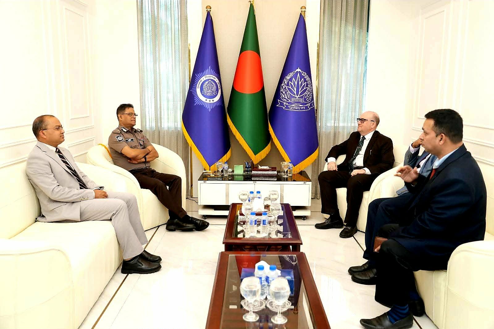 আইজিপির সঙ্গে মাল্টার রাষ্ট্রদূতের সৌজন্য সাক্ষাৎ