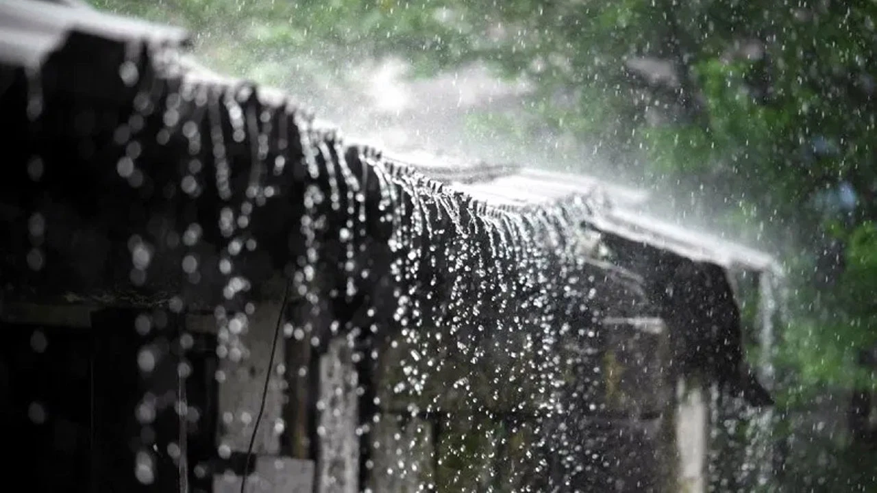 ঢাকাসহ ৭ বিভাগে বজ্রবৃষ্টির পূর্বাভাস