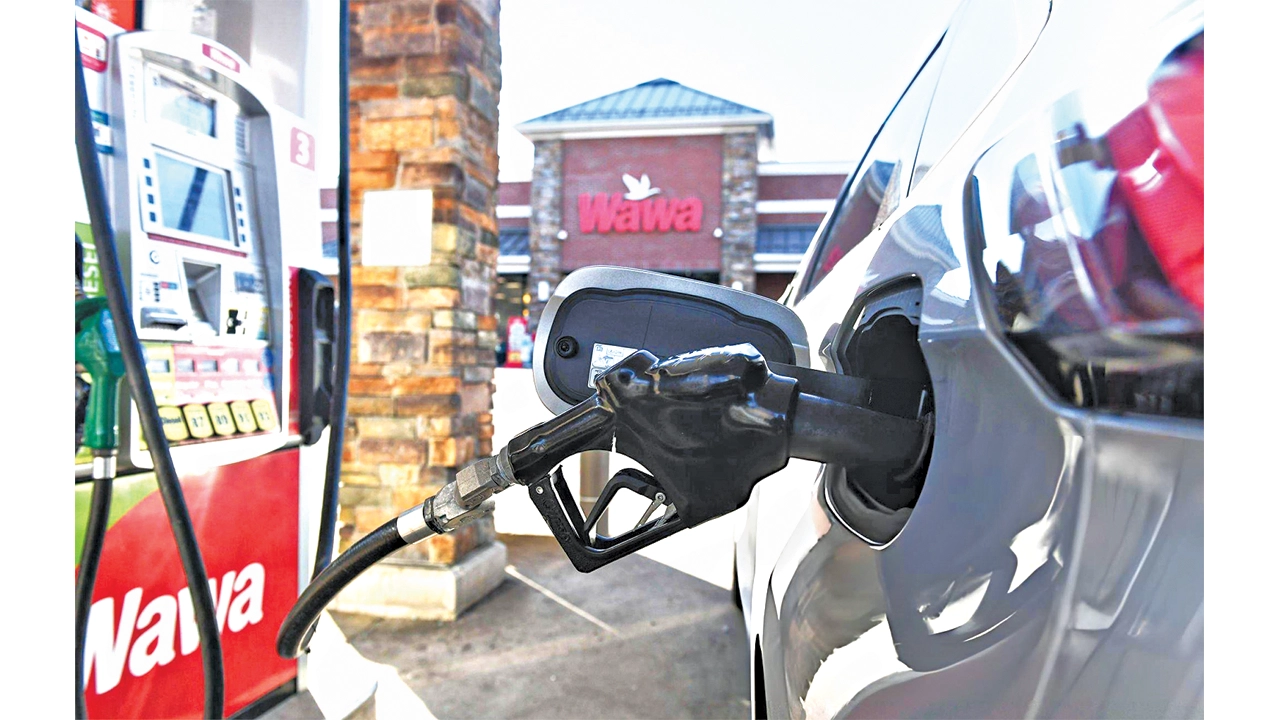 যুক্তরাষ্ট্র-ইরান সংঘাতে বিশ্ববাজারে তেল-গ্যাসের দামে অস্থিরতা